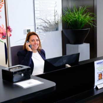 Gastvrouw/-heer receptie Concern