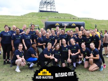 Pieter team bij Mudmasters 2026